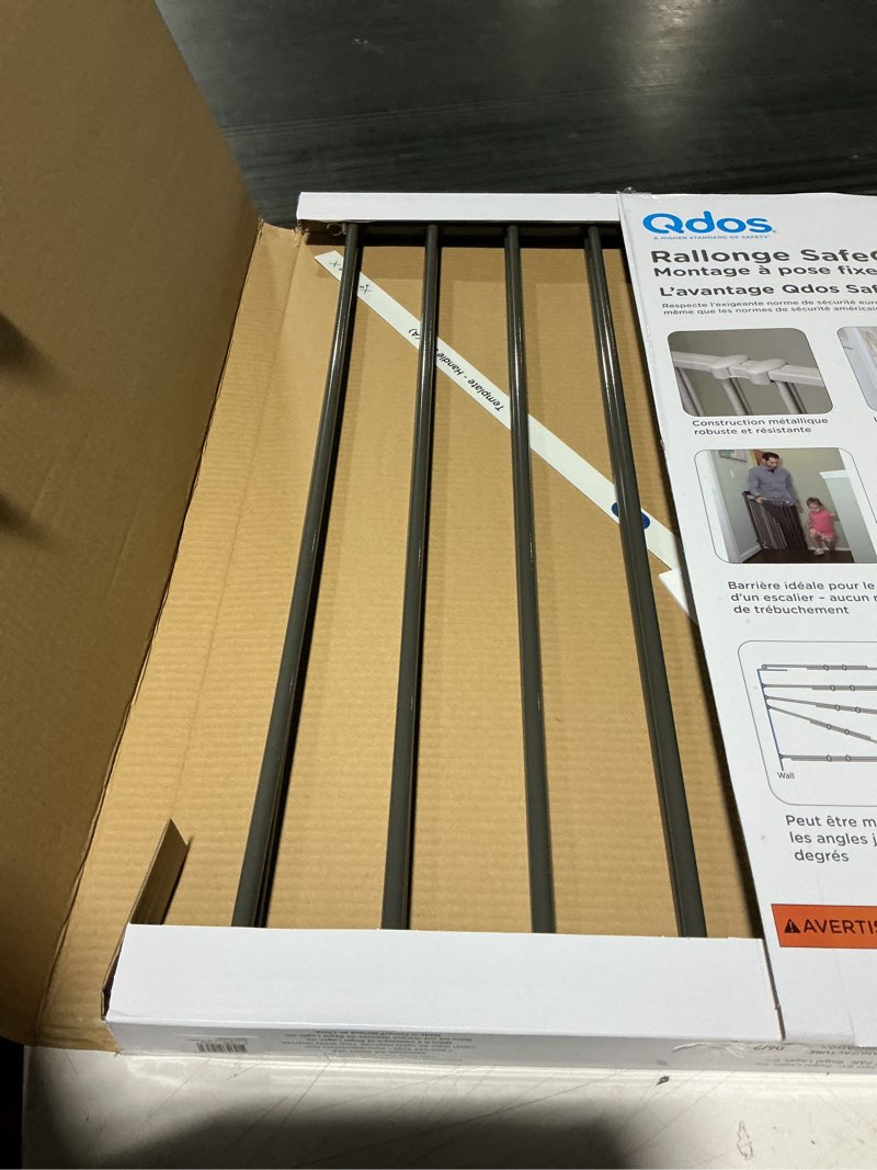 Condition photo showing Good Condition for Qdos Safety Extending SafeGate Baby Gate - Meets Tougher European Standards - Angle Mount Capable - Templates for Easy Installation - Top of Stairs - Fits openings 26"-41"| Hardware Mount | Slate