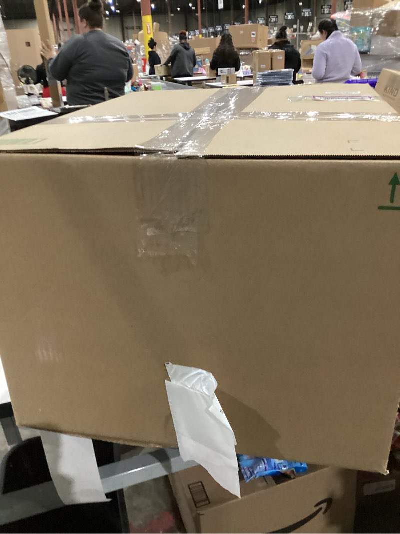 Condition photo showing New/Like New for Washable rug