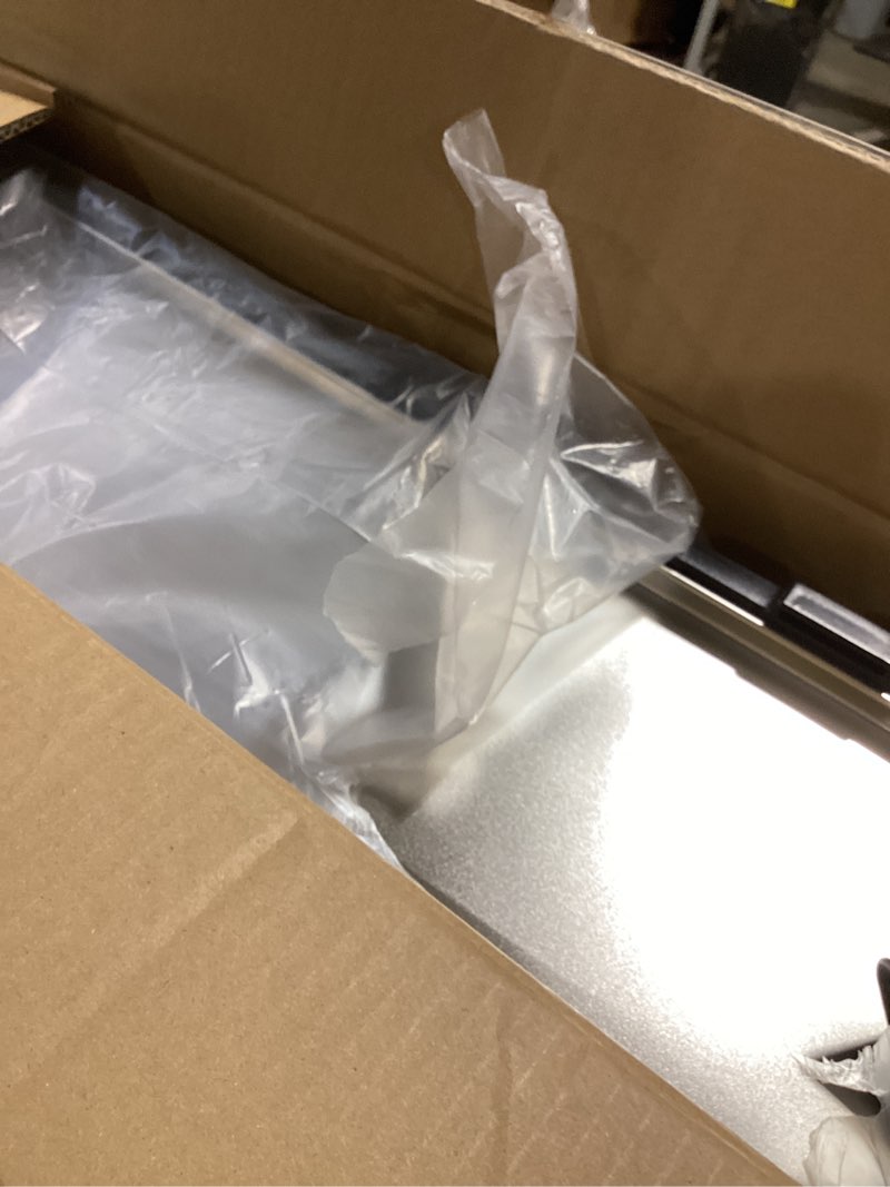 Condition photo showing Good Condition for Stainless Steel Litter Box with Lid,Front Entry Top Exit Kitty LitterBox,Extra Large Enclosed Metal Cat Box with Litter Scoop & Litter Mat-Black