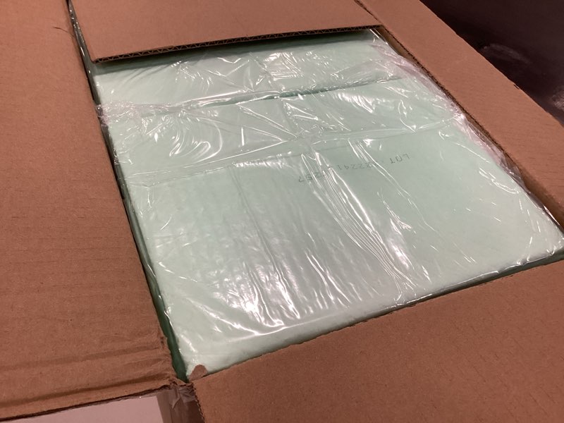 Condition photo showing New/Like New for Medline Super Absorbent Underpad, 36" x 36", 50 Count, Extra Large Disposable Incontinence Pads, Protective Bed Pads, Chucks, For Kids, Adults, Elderly, Furniture & Surface Protection Pee Pad