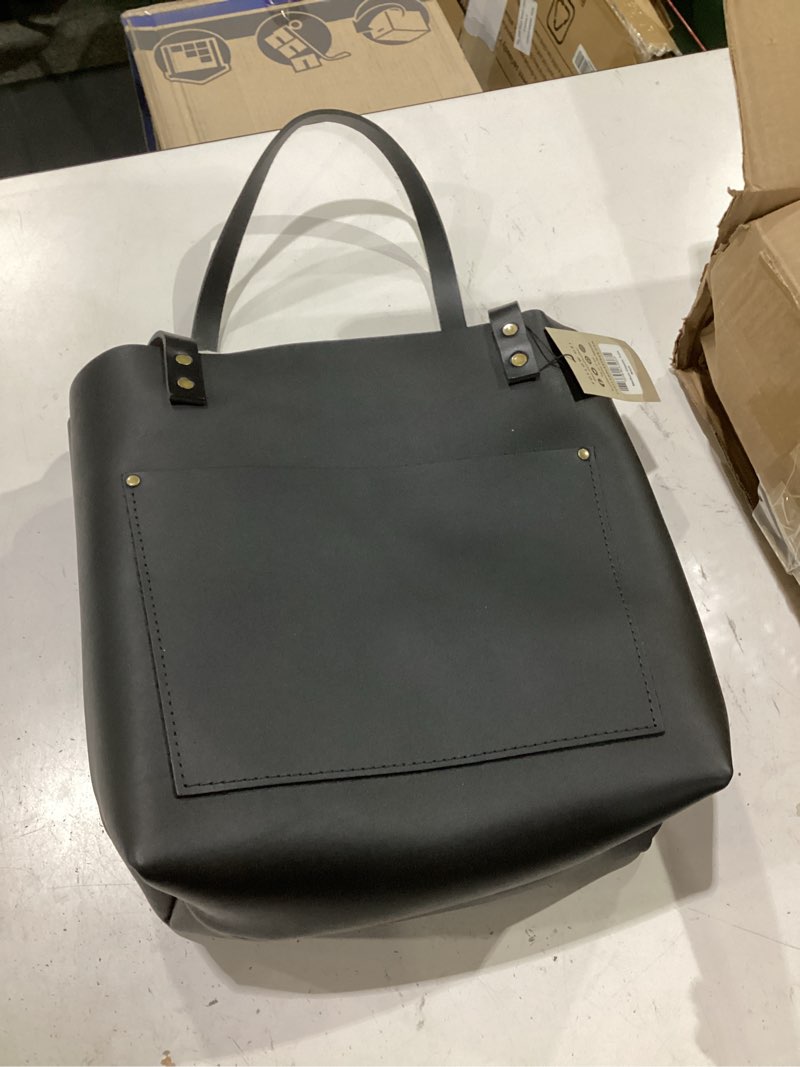 Condition photo showing Good Condition for portland leather goods classic medium tote bag – handmade, open top, durable & unlined – interior & exterior pockets medium classic black