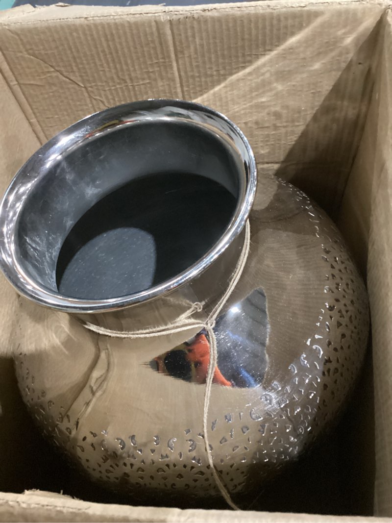 Condition photo showing Good Condition for Deco 79 Aluminum Metal Decorative Vase Centerpiece Vase, Flower Vase for Home Decoration 13" x 13" x 16", Silver 13" x 13" x 16" 13" X 13" X 16"