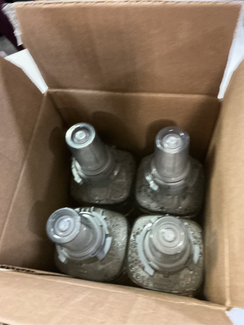 Condition photo showing New/Like New for Antibacterial Plum Foam / Triclosan / LIQUID (pack of 4)