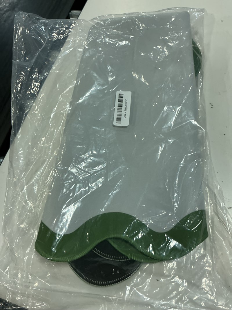 Condition photo showing As Is for (mat only) 32.4in scalloped mahjong mat anti slip noise reduction mahjong table mat majiong mat for travel (green)light green