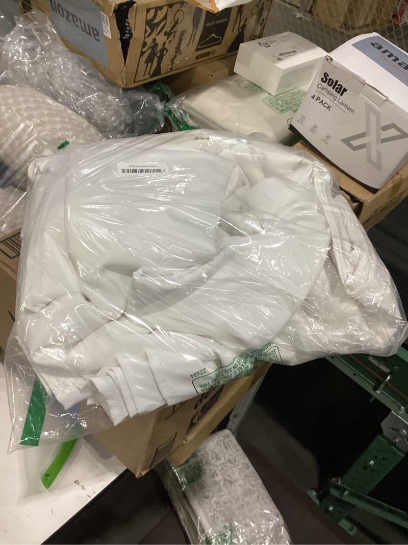 BRILLMAX 4 Pack White Tablecloths 90 x 132 Inch for 6ft Rectangle Tables - 150 GSM Polyester Fabric, Floor Length Drop, Water, Stain & Wrinkle Resistant Cloth Cover for Wedding Reception Banquet White 90x132 In, 4 Pack