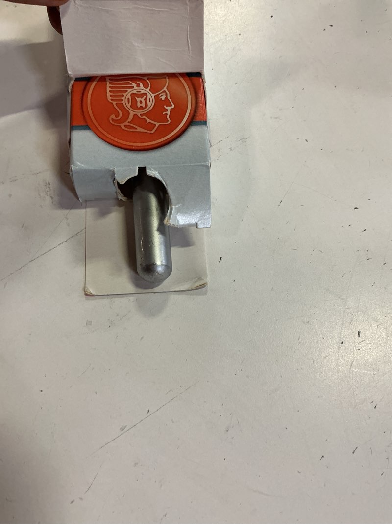 Condition photo showing Good Condition for merkur futur 700 adjustable double edge safety razor - matte chrome, adjustable razor with dial, made in germany, plastic-free, snap-on cap design, straight bar