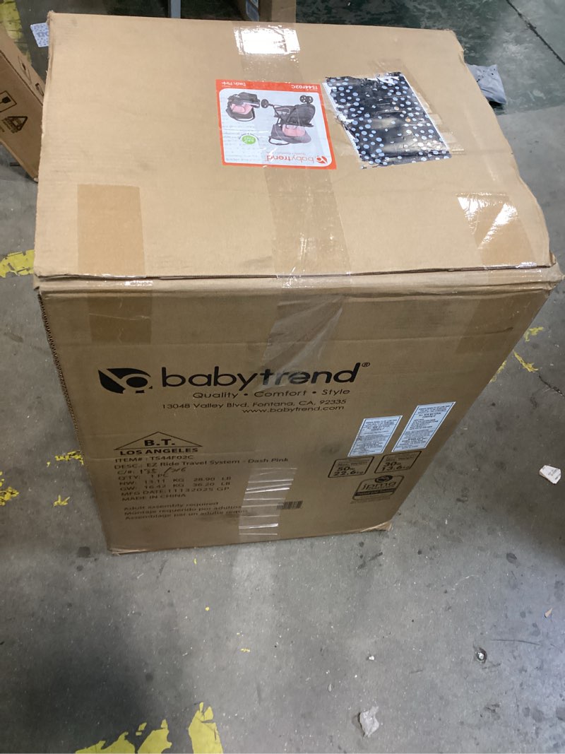 Condition photo showing New/Like New for baby trend ez ride travel system with ez-lift infant car seat - dash pink