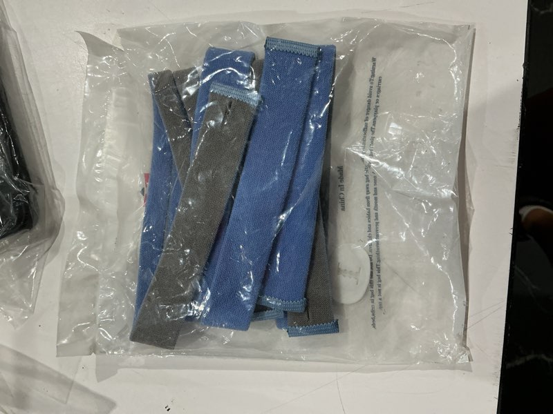 Condition photo showing Good Condition for p10 replacement headgear straps (3 pack) compatible with resmed airfit p10 nasal pillow mask with 6 p10 clips