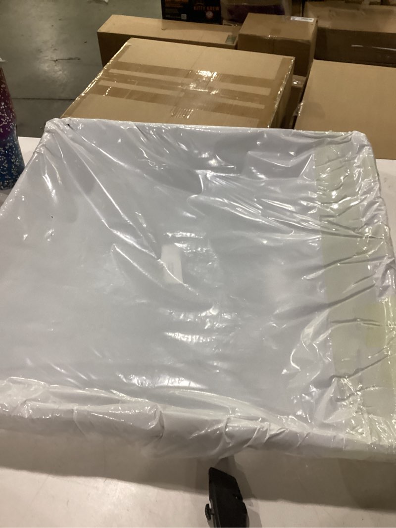 Condition photo showing New/Like New for Large black tray pack of 2