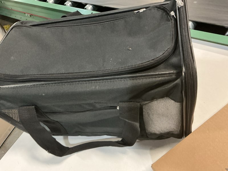 Condition photo showing New/Like New for PET CARRIER Dog Cat Animal Soft Sides Zippers Shoulder Hand Straps 10 X 10 X 18"