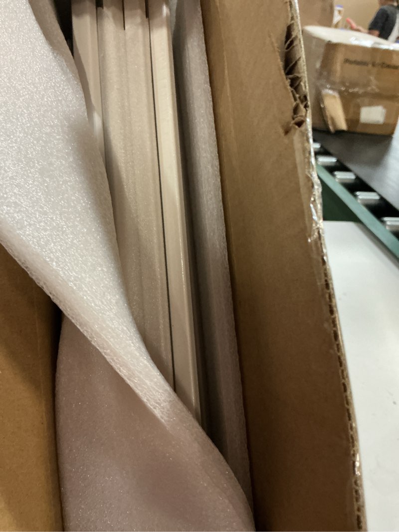 Condition photo showing New/Like New for art3d ceiling crown molding trim 10-pack 47ft, high impact polystyrene decorative ceiling moulding - installed with glue, white white-2
