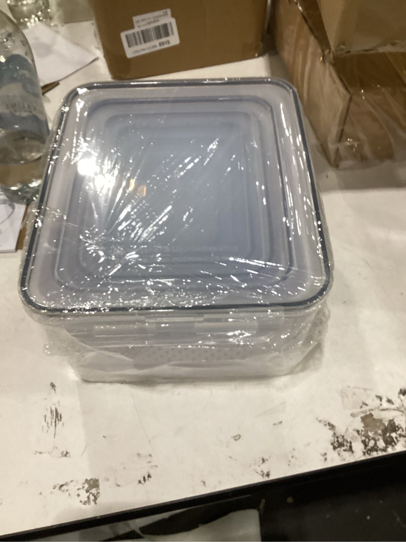 Condition photo showing New/Like New for freshmage fruit storage containers for fridge with removable colander, airtight food storage container, dishwasher safe produce saver for refrigerator, keep berry fruit fresh longer 6 pcs large clear clear large 6