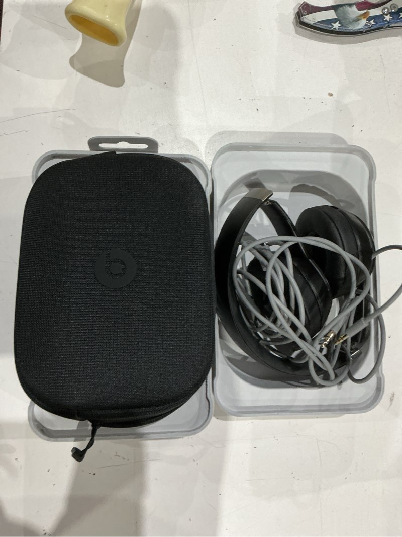 Condition photo showing Good Condition for beats solo 4 - wireless on-ear bluetooth headphones, up to 50-hour battery life, ultra-lightweight comfort, powerful and balanced sound, apple & android compatible - matte black matte black standalone