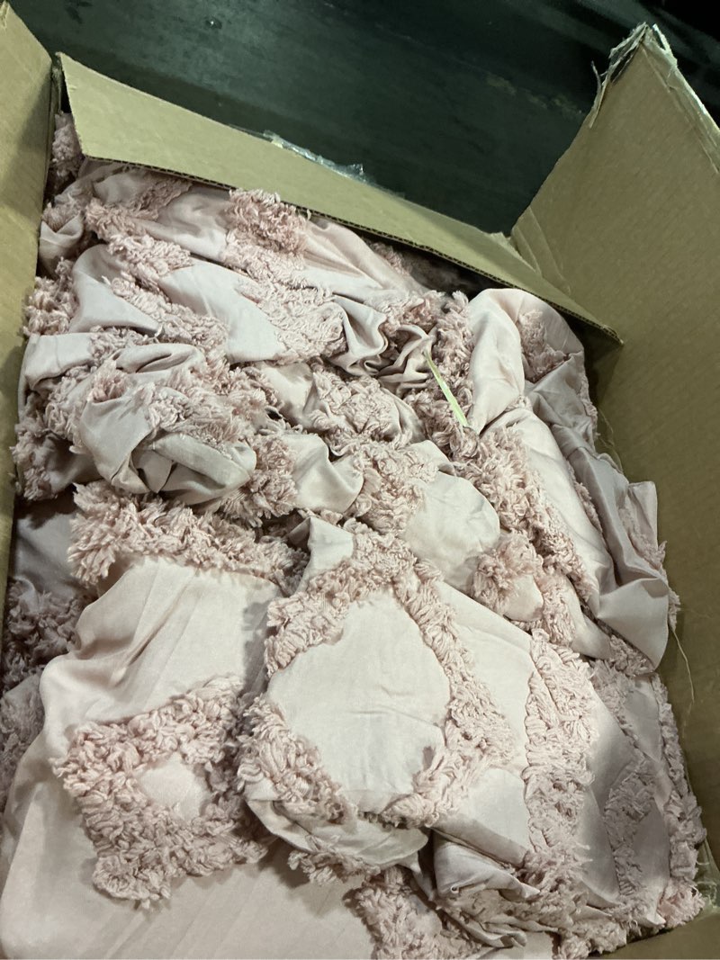 Condition photo showing As Is for wrensonge king size comforter set with sheets - 7 pieces rusty pink tufted bed in a bag king shabby chic bedding sets with 1 comforter, 2 sheets, 2 pillowcases & 2 shams rusty pink king