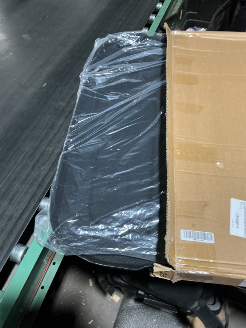 Condition photo showing Good Condition for Liizoo Cargo Cover for Nissan Kicks 2025 2026 Accessories Rear Trunk Cover Rear Trunk Security Cover Shielding Shade (Not for 2025 Nissan Kicks Play)