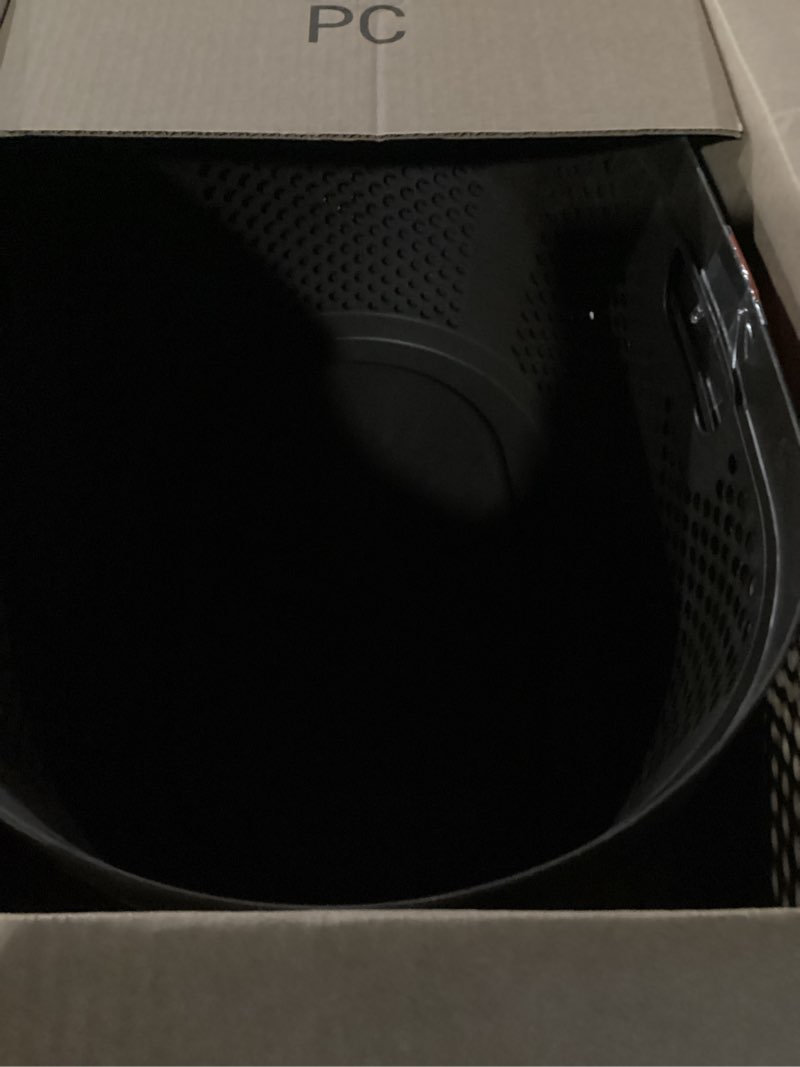 Condition photo showing Good Condition for Mind Reader 40L Ventilated Laundry Baskets, Lightweight Clothes Hamper with Cutout Handles for Bathrooms and Closets, Plastic, Set of 2, Brown