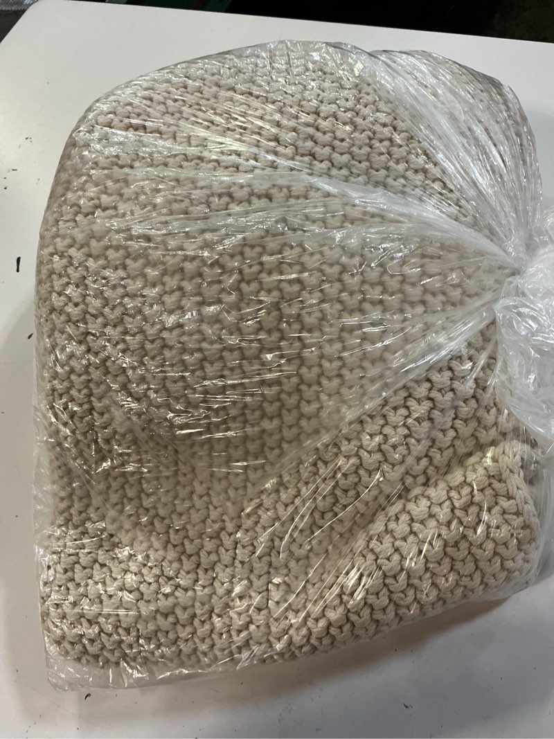 https://lotting-media.assets.bidfta.com/lotting_355e4656-67ca-4ce2-ab71-d3f3858223c5