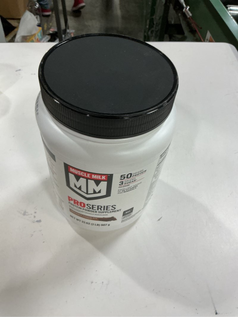 Condition photo showing New/Like New for  Best if used by: Apr 22/27 Muscle Mlk Pro Series 50 Knockout Chocolate, 2 Pounds