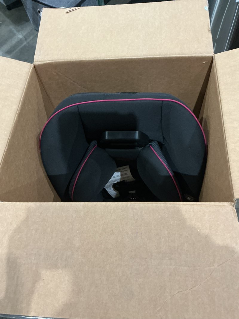 Condition photo showing Good Condition for pink))))easy elite slim all-in-one convertible car seat