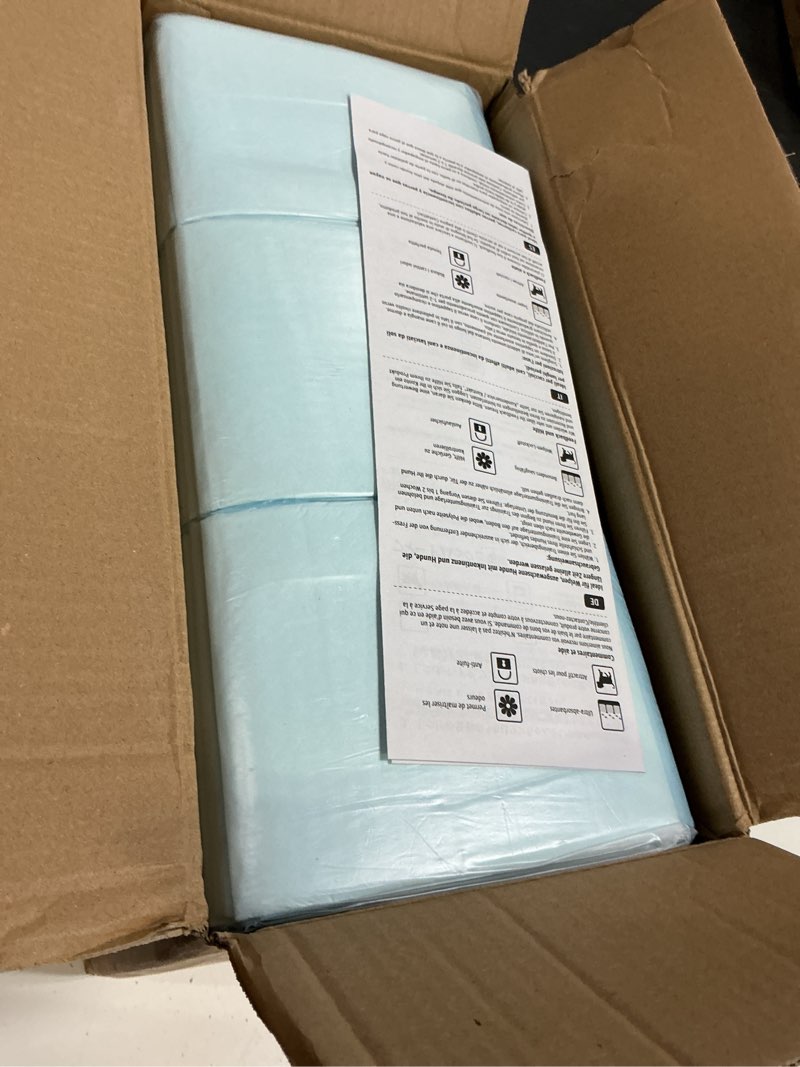 Condition photo showing New/Like New for amazon basics absorbent dog and puppy pee pads with 5-layer leak-proof design and quick-dry surface for potty training, regular, 22 x 22 inch, scented - pack of 150, blue