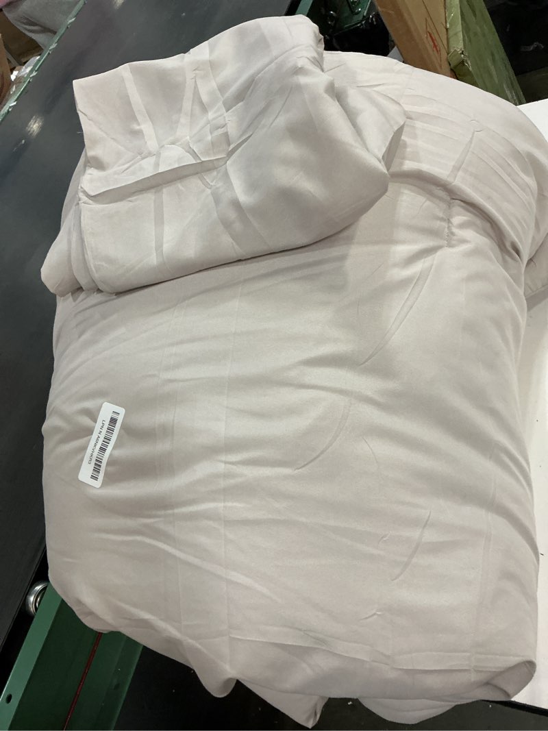 Condition photo showing As Is for ROSGONIA California King Comforter Set Linen Grey, 3pcs (1 Boho Gray Cal King Comforter & 2 Pillowcases), All Season Soft Bedding Blanket Quilts California King Comforter 104"x96" Linen Grey