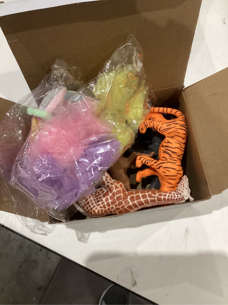 Condition photo showing Good Condition for Weysat 27 Pcs Jungle Animal Cake Topper Animals Figures Birthday Party Decorations with Mini Hat with Pom Poms Jungle Toppers Decoration with Mini Skirt and Hat for Wild Animals Themed Party