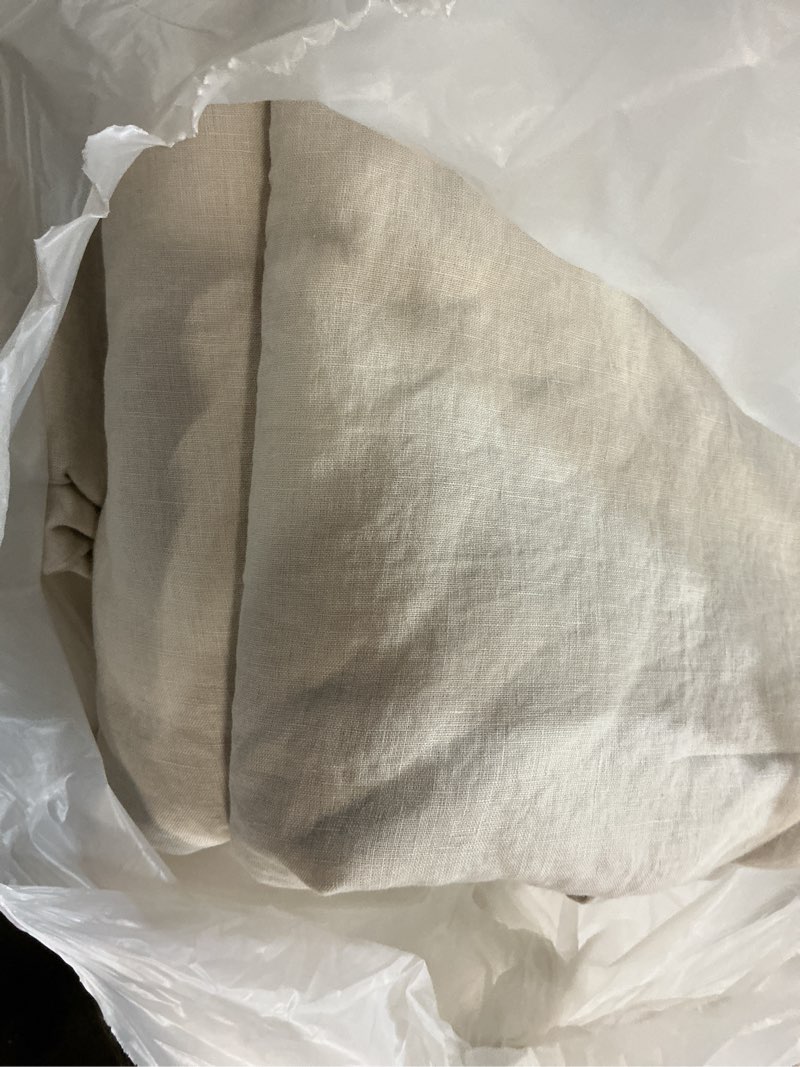 Condition photo showing Good Condition for european linen sheet set, king, sand