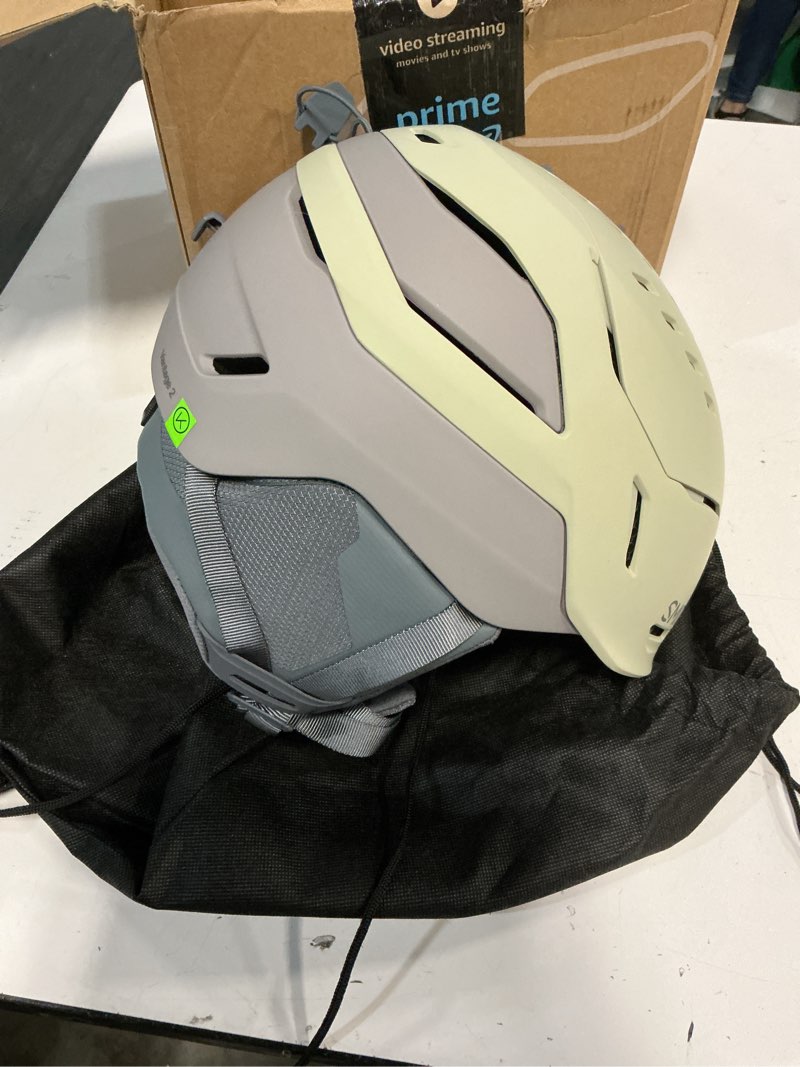Condition photo showing Good Condition for (Size:L)Smith Vantage 2 Helmet – Adult Snowsports Helmet with MIPS Technology + Complete Koroyd Coverage – Lightweight Protection for Skiing & Snowboarding – for Men & Women Matte Chalk Large