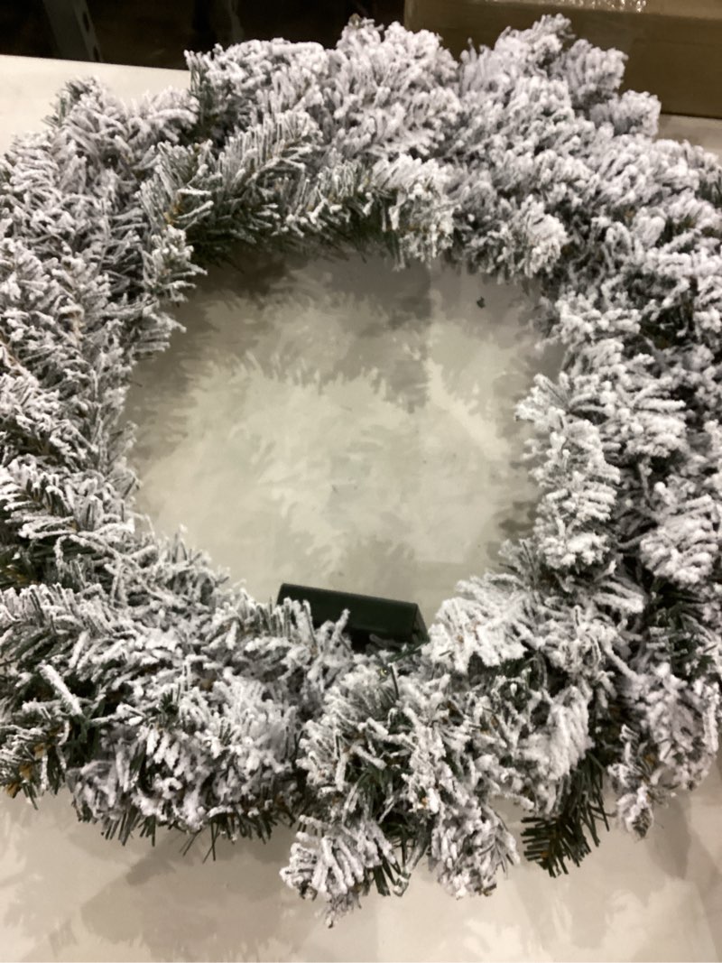 flocked christmas garland with lights,9ft pre-lit white snow garlands with 240 pvc tips,frosted garl