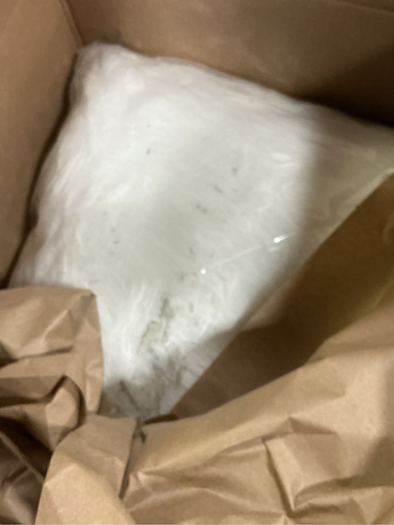 Condition photo showing Good Condition for iMucci 72inch Extra Large Wool Fur Christmas Tree Skirt 2024 Update Snowy White Wool Fur Xmas Tree Skirt Christmas Home Holiday Party Decorations 72inch Wool Fur Tree Skirt
