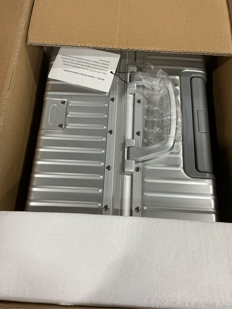 Condition photo showing New/Like New for HotWay 28 Inch All Aluminum Checked In Luggage, Hard Shell Suitcase with Spinner Wheels and TSA Lock, Large Suitcase for Business Travel Silver (All Aluminum) Checked in 28inch