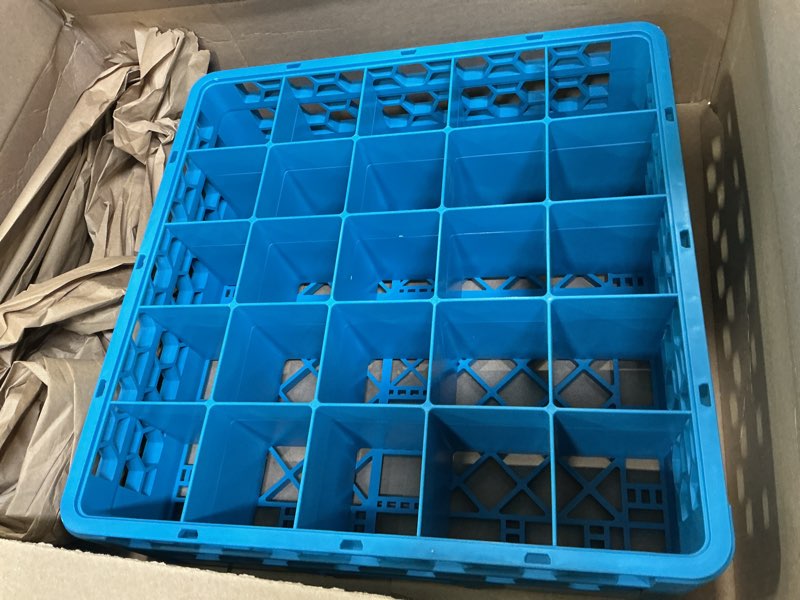 Condition photo showing Good Condition for Carlisle FoodService Products Opticlean 25-Compartment Glass Rack with 1 Extender, Blue , 5.56" Rack and 1 Extender 1