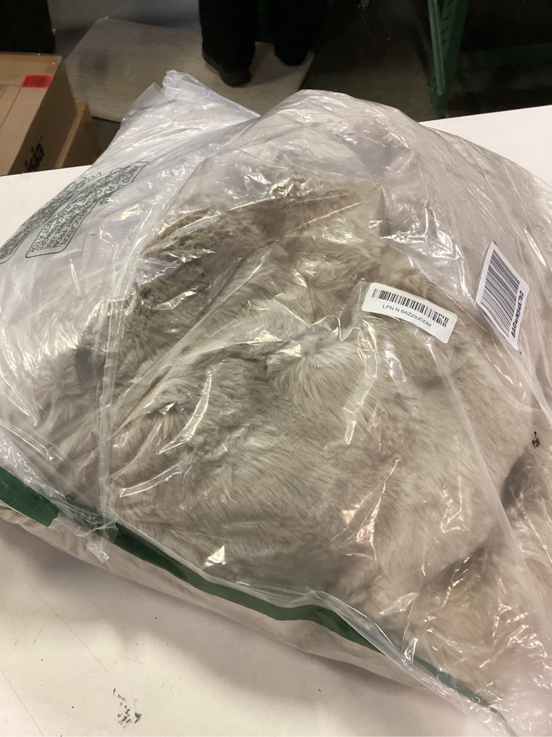 Condition photo showing New/Like New for Bedsure GentleSoft Fluffy Fuzzy Throw Blanket, Soft Cozy Faux Fur Fleece Minky Blanket, Room Decor Couch Bed Cover Winter Bedding, Thick Warm Plush Christmas Women Men Gifts, 870GSM, Beige 07 Beige Throw(50" x 60")