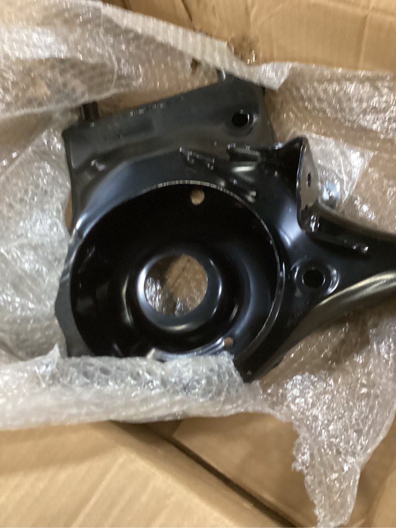 Condition photo showing New/Like New for Rear Lower Left Suspension Control Arm Compatible with 2013-2018 Nissan Altima & 2016-2021 Nissan Maxima Replace # 551B1-3TA0D