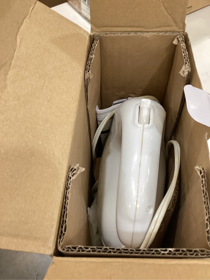 Condition photo showing Good Condition for hamilton beach 6-speed electric hand mixer with whisk, traditional beaters, snap-on storage case, 250 watts, white 1 traditional beaters