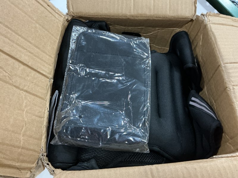 Condition photo showing New/Like New for pacearth adjustable weight vest 4-10lbs / 11-20lbs / 20-32lbs x-shape weighted vest for women and men, home workout ironsand vest with zipper pouch and 6 weight packs, available in pink, gray, black 20-32lb black