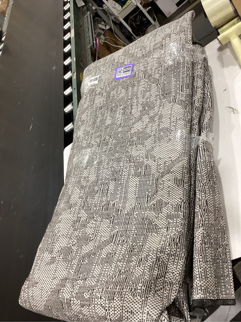 Condition photo showing New/Like New for JONATHAN Y Boho Medallion Indoor Outdoor Area Rug 10X14 Black/Gray, Malta Textured Weave for Backyard, Patio, Porch, Easy-Cleaning, High Traffic, Pet-Friendly, Non-Shedding (SMB104C-14)