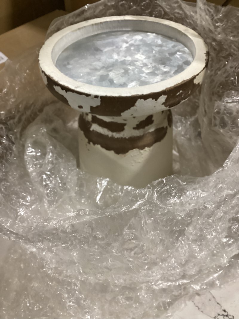 Condition photo showing Good Condition for SOFE Rustic Wood Candle Holders Pillar, Distressed White Candle Holder, Wooden Candlestick Farmhouse Candle Holders Vintage Pillar Candle Holder for Dining Table Centerpiece, Shabby Chic Decor White 4.9" X 4.9" X 5.5" Wood