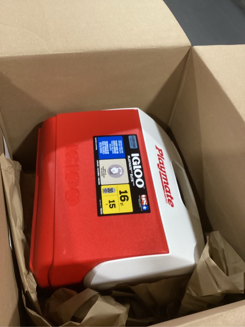 Condition photo showing Good Condition for Igloo 14-16 Qt Hardsided Lunch Playmate Pal Cooler Red Ice Packs