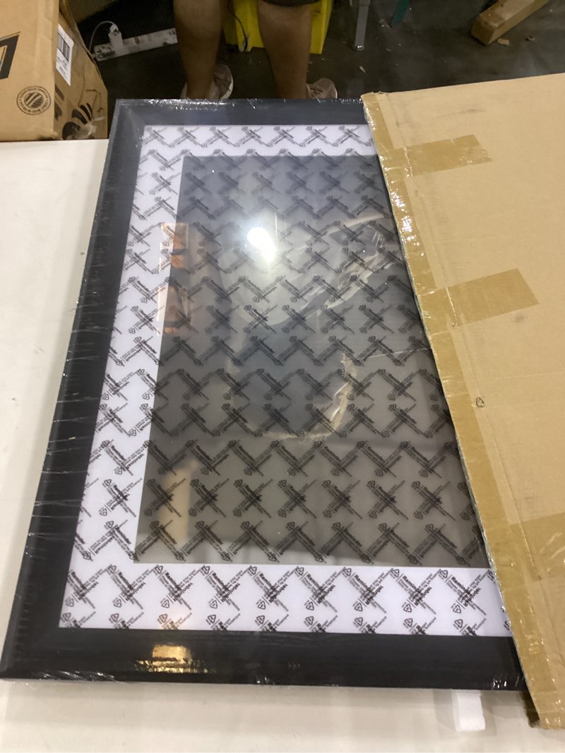 Condition photo showing New/Like New for 20 x 24 Picture Frame Black. 1.57 Inch Wide Wood Grain Texture, Display Pictures 16 x 20 with Mat. Horizontal or Vertical Wall 20x24 Picture Frame. Black 20x24