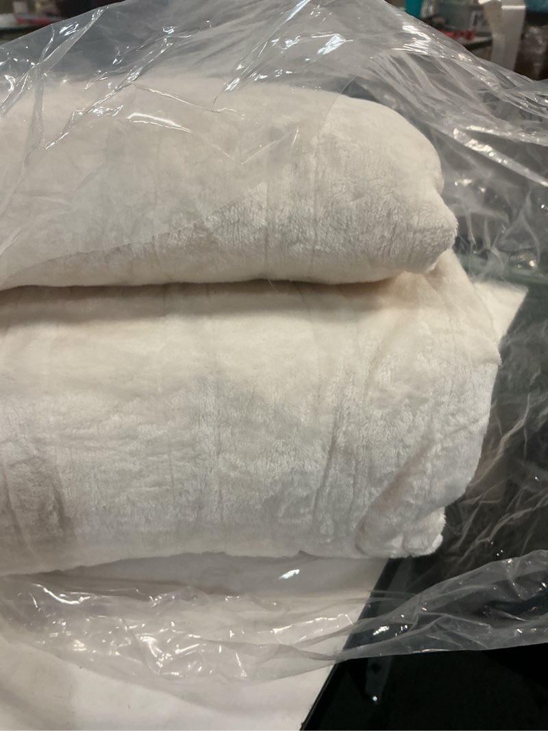Condition photo showing New/Like New for beautyrest heated electric blanket for cold weather, fast heating heated blanket, auto shut off, virtually zero emf, multi heat setting, ul certified, ivory king (90 inx100 in) king (90 in x 100 in) ivory