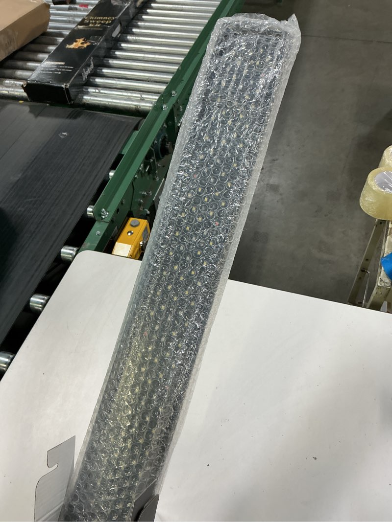 Condition photo showing Good Condition for SEAOURA Led Aquarium Light for Plants-Full Spectrum Fish Tank Light with Timer Auto On/Off, 48-54 Inch, Adjustable Brightness, White Blue Red Green Pink LEDs with Extendable Brackets for Freshwater 36W for 48-54 inch tank