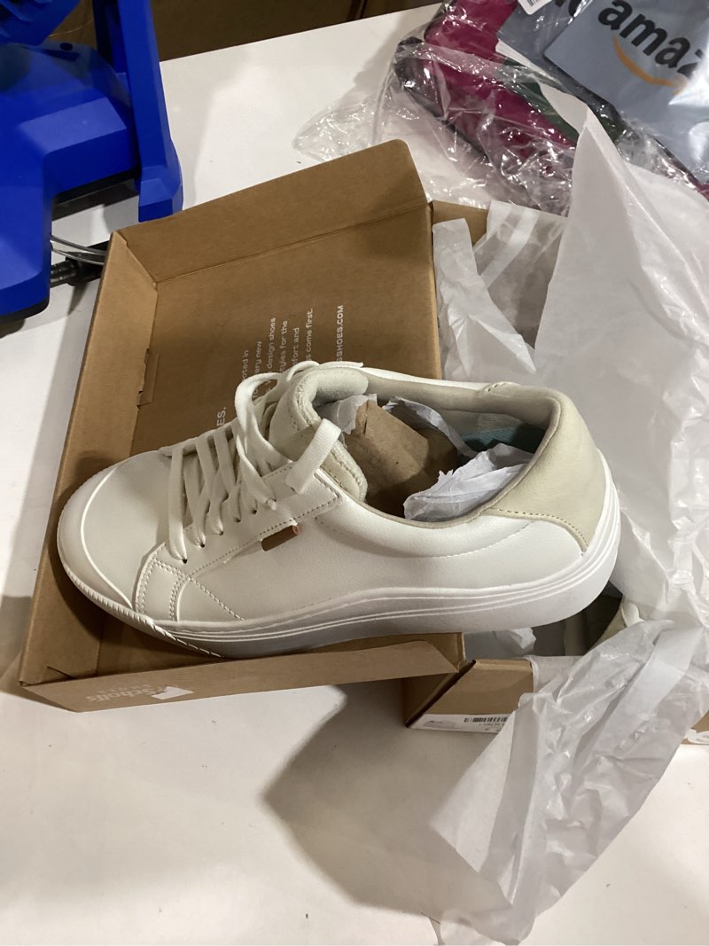 Condition photo showing Good Condition for dr. scholl's shoes womens time off max platform sneaker white smooth 9.5 m