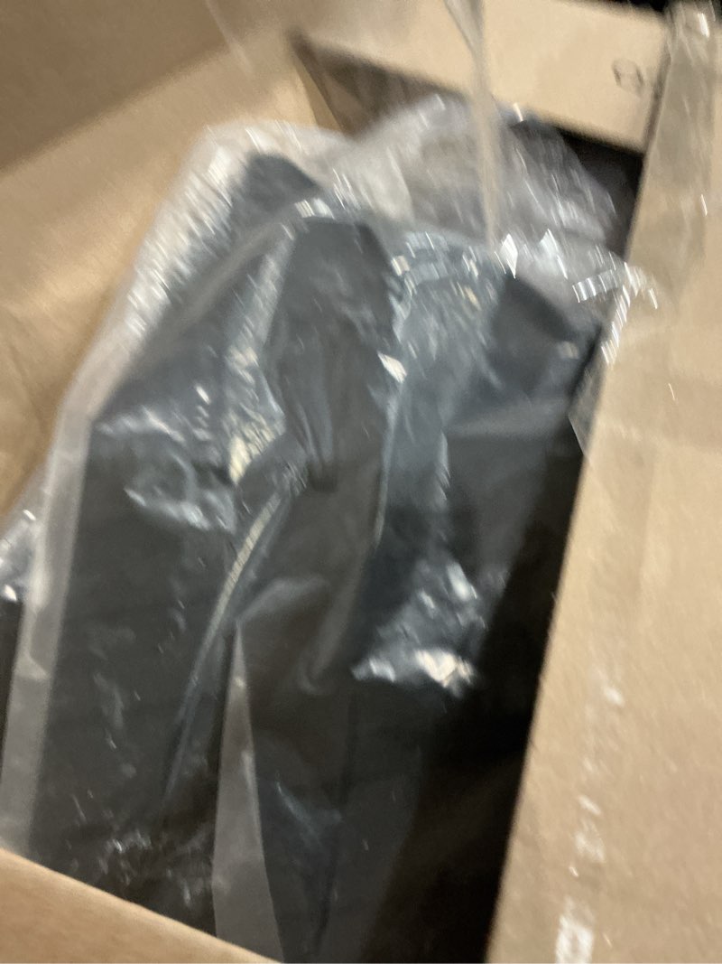 Condition photo showing Good Condition for Elsetyler Custom Fit for Cargo Liner 2021-2025 2026 Mercedes-Benz GLA-Class - Black TPE All Weather Heavy Duty Waterproof Rear Cargo Tray Trunk Floor Mat Protector 2021-2026 Mercedes-Benz GLA