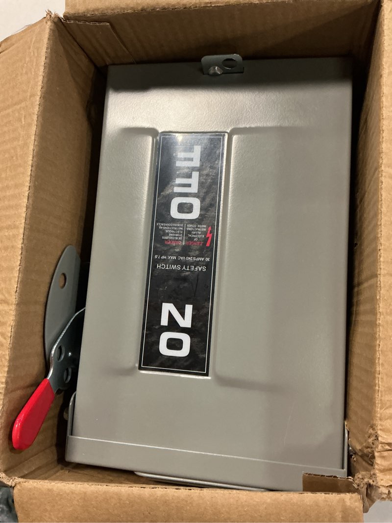 Condition photo showing Good Condition for 3P 30Amp 240V 3 Wire Heavy Duty Safety Switches?Ac Disconnect Switches Box?Quick Disconnect Safety Switch