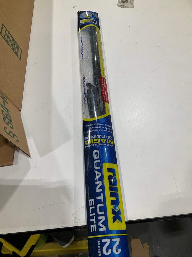 Condition photo showing Good Condition for Rain-X 810322 Repellency Water Repellent Wiper Blades, 22" Windshield Wiper,New & Improved Version of Latitude Wiper Blades w/Water Repellency Formula [Amazon Exclusive] 22" Repellency