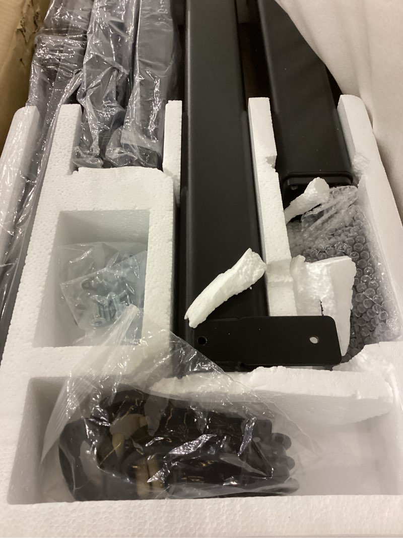 Electric standing desk