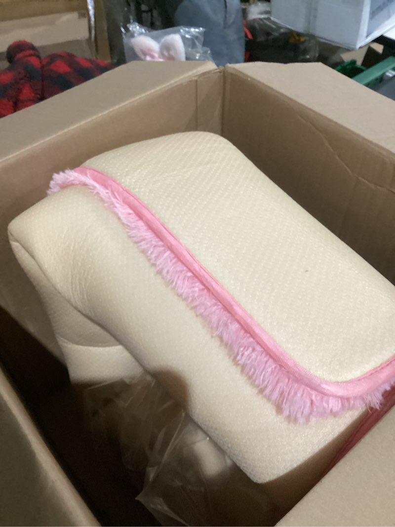 Condition photo showing Good Condition for Thick Area Rug 4x6 Pink Fluffy Shag – Ultra Soft Thickened Plush Washable Carpet, Non-Slip Fuzzy Shaggy Rug for Girls Bedroom, Kids’ Room, Nursery, Baby, Dorm, Living Room Cozy Décor A-pink-thick 4' x 6' (Rectangular)
