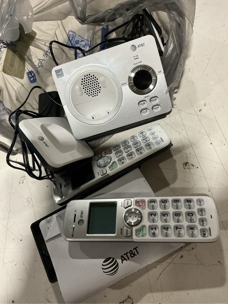 Condition photo showing As Is for at&t el52219 2 handset answering corded/cordless phone system