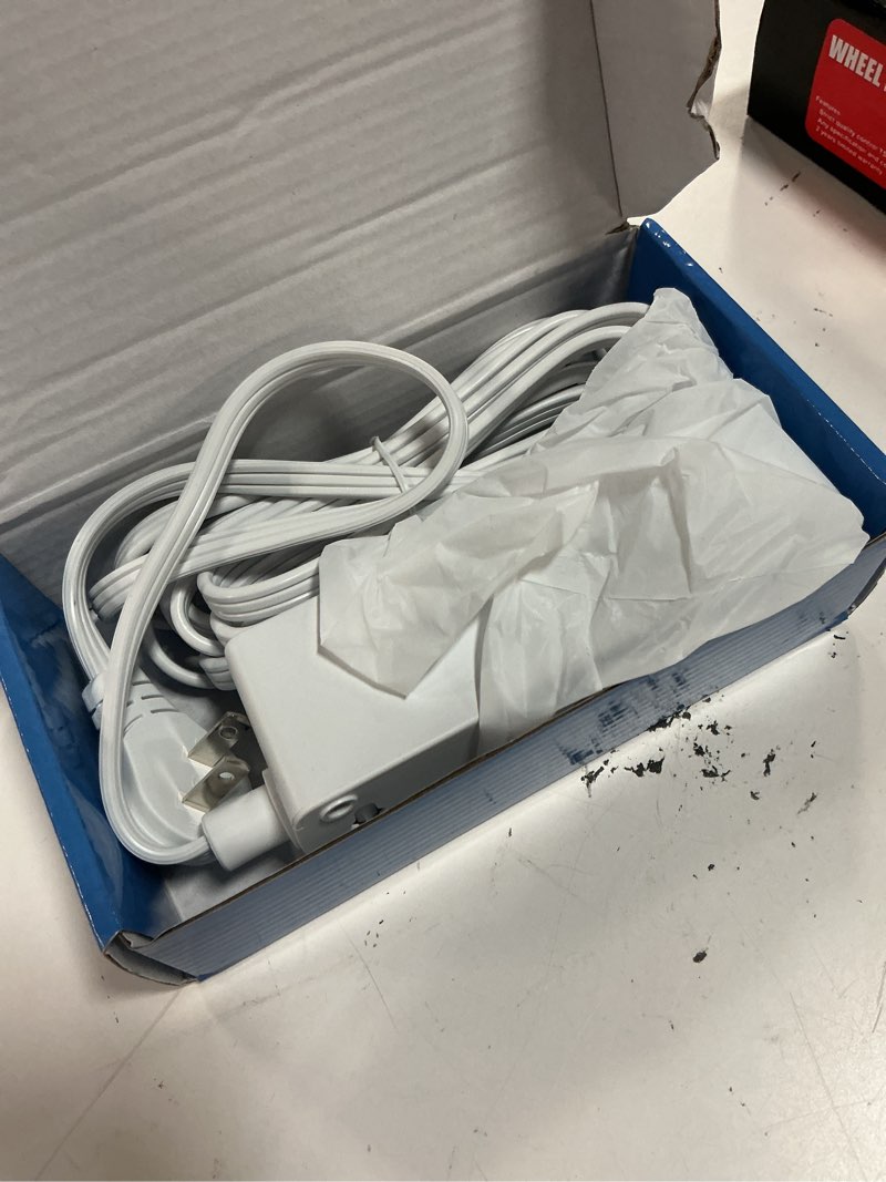 Condition photo showing Good Condition for 2 prong flat plug power strip, olcorife 2 prong to 3 prong outlet adapter, 5 ft flat extension cord with 6 outlets 3 usb ports(1 usb c), 2000j surge protector, us to japan plug adapter